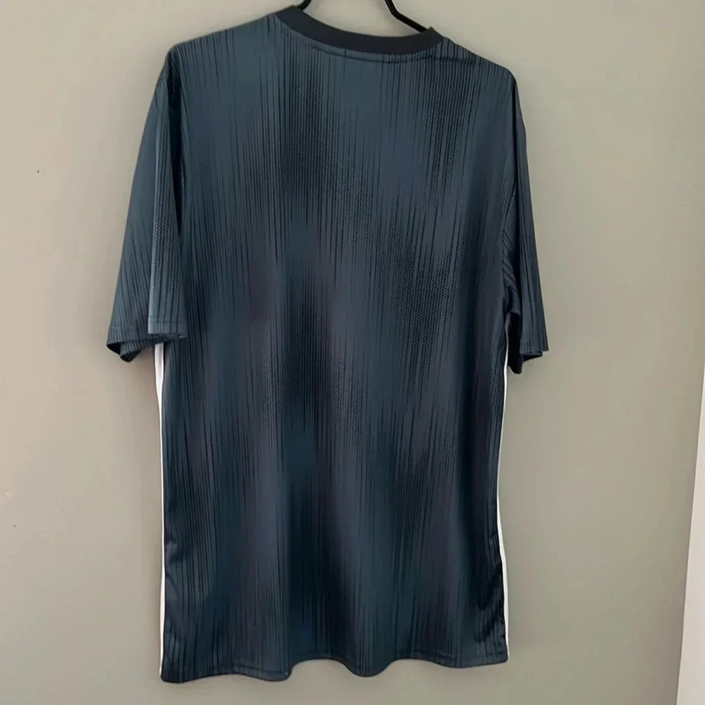 Adidas Bayern Munich Away Jersey XL - Picture 2 of 3